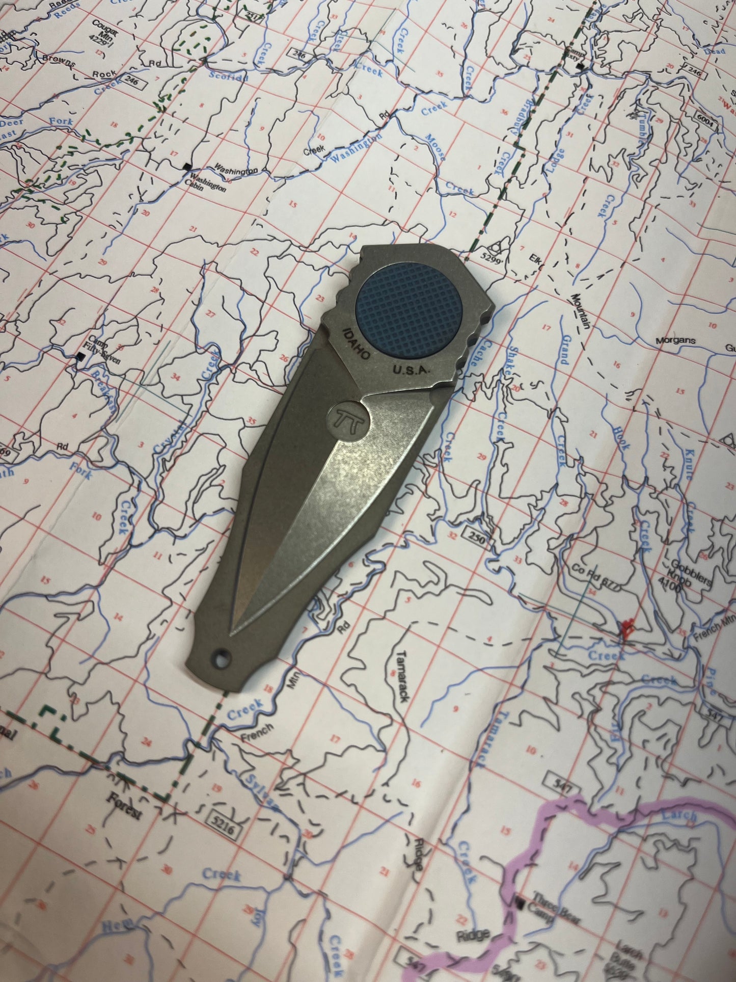 OSS LAPEL FOLDER - TITANIUM