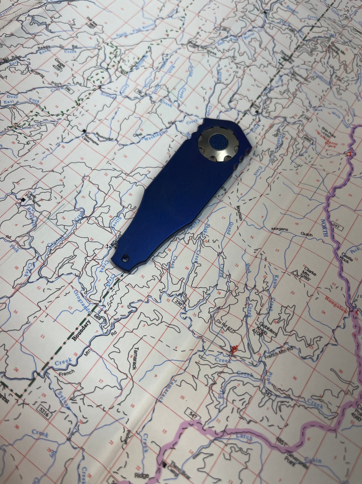 OSS LAPEL FOLDER - TITANIUM