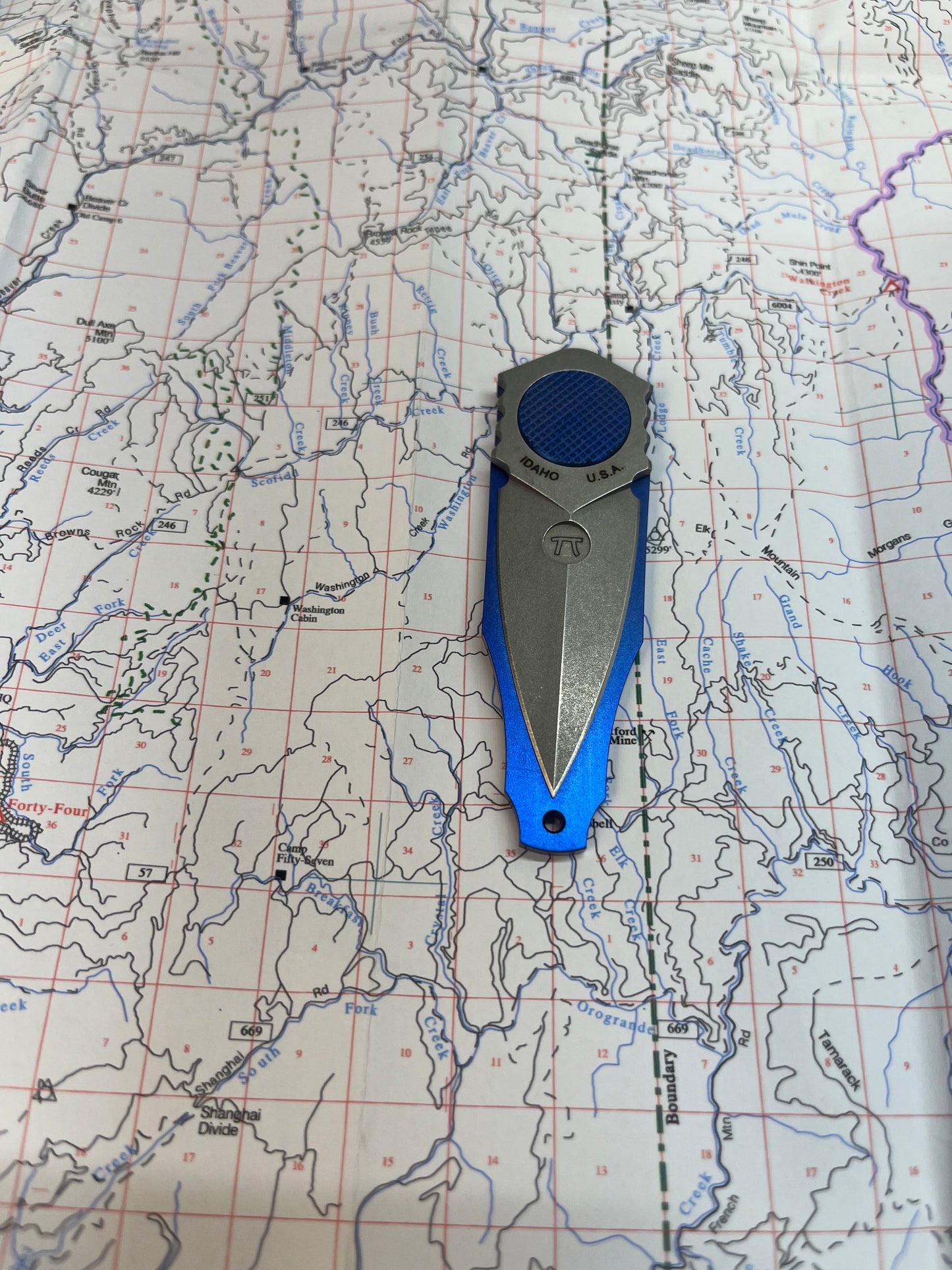 OSS LAPEL FOLDER - TITANIUM