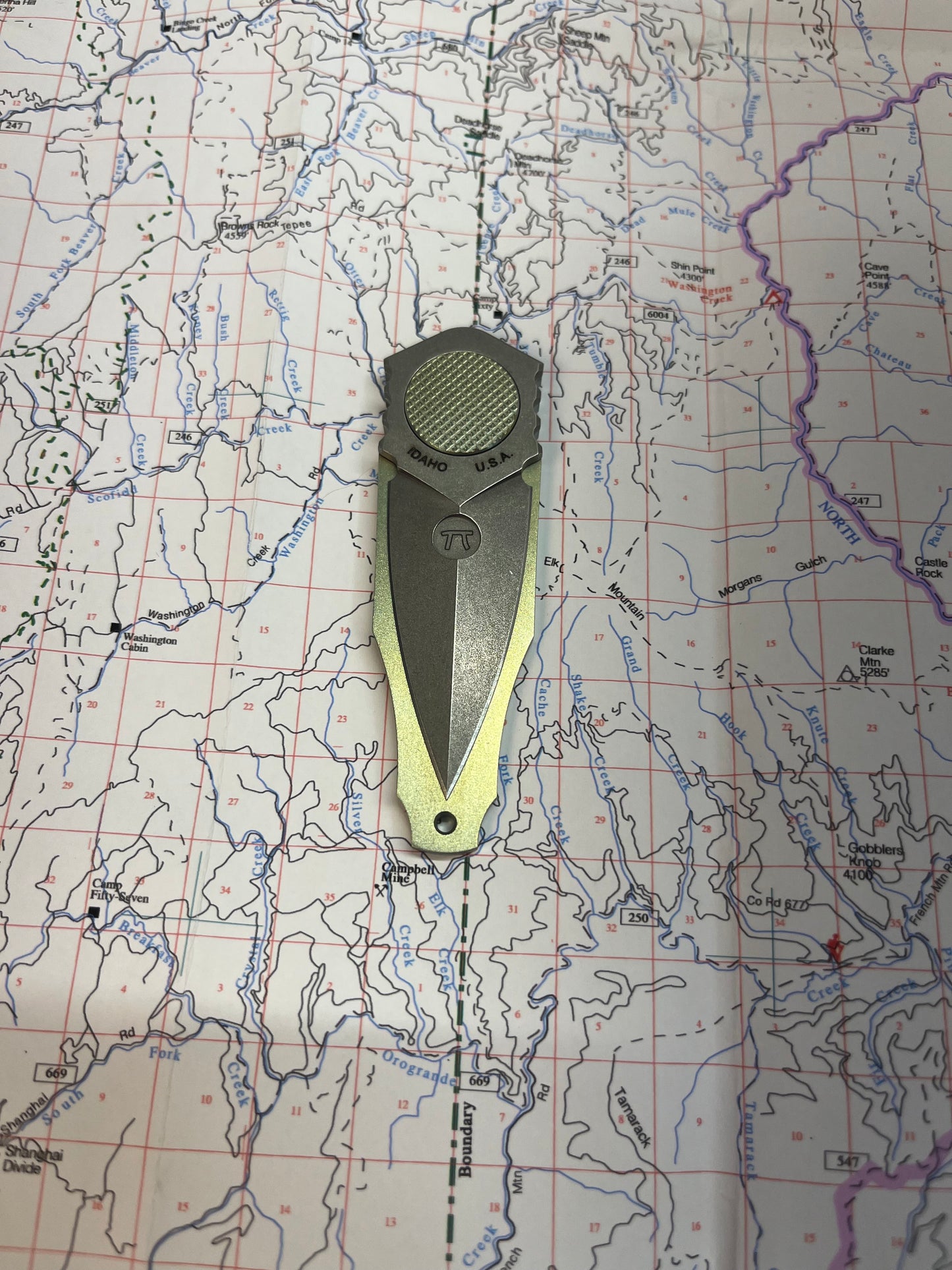 OSS LAPEL FOLDER - TITANIUM