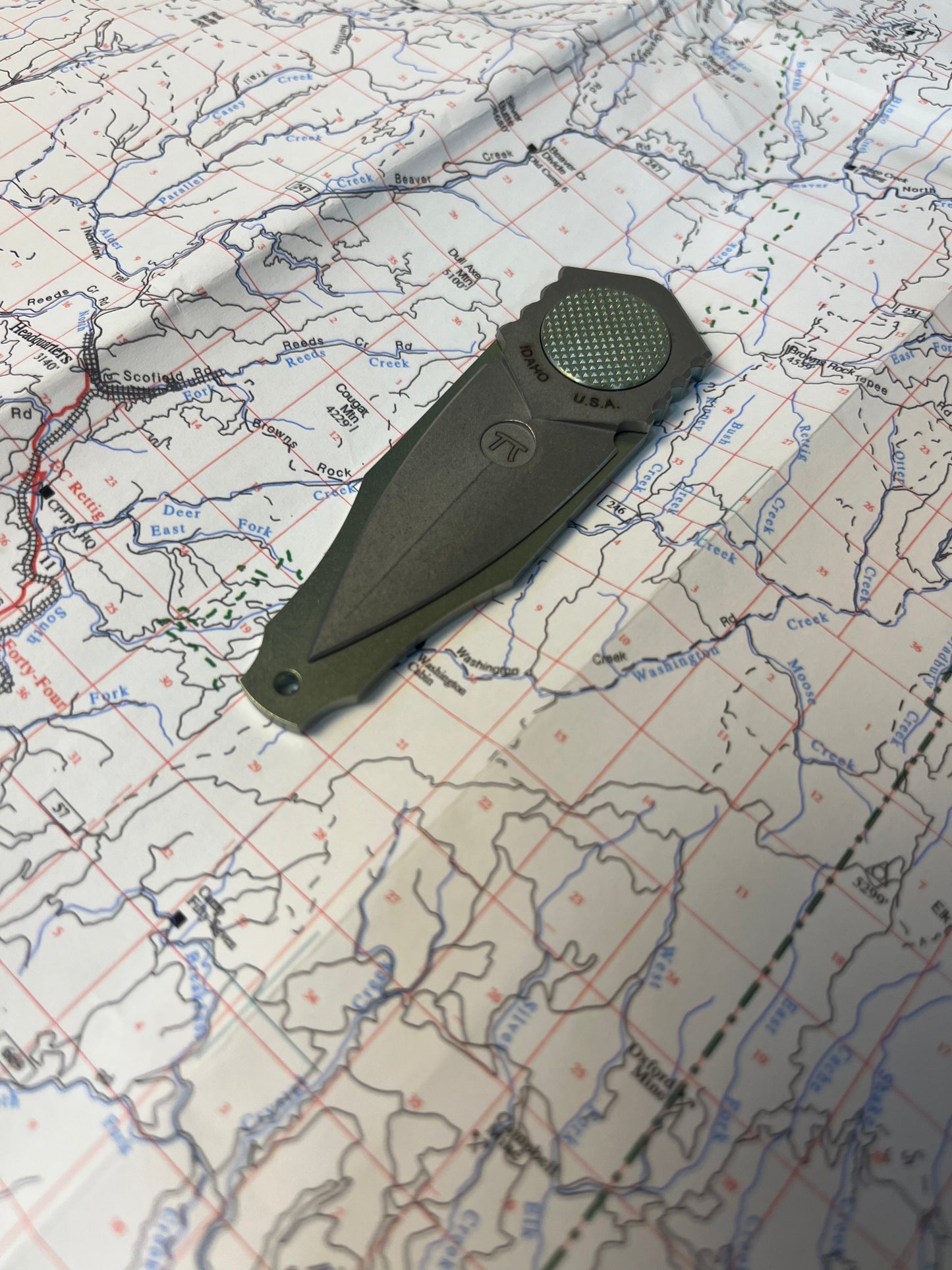 OSS LAPEL FOLDER - TITANIUM