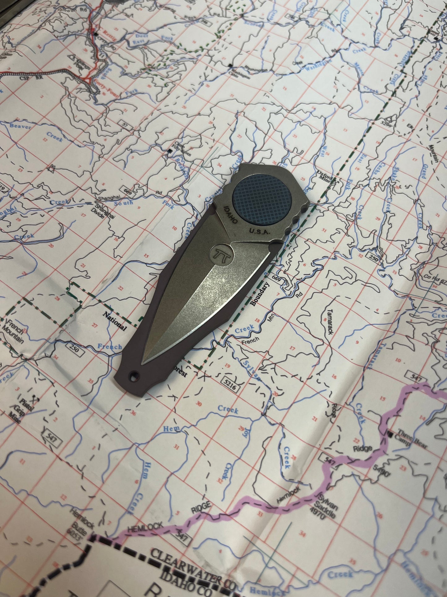 OSS LAPEL FOLDER - TITANIUM